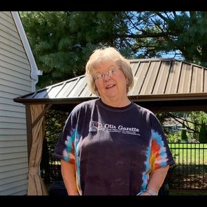 Meet your Posher, Lorraine